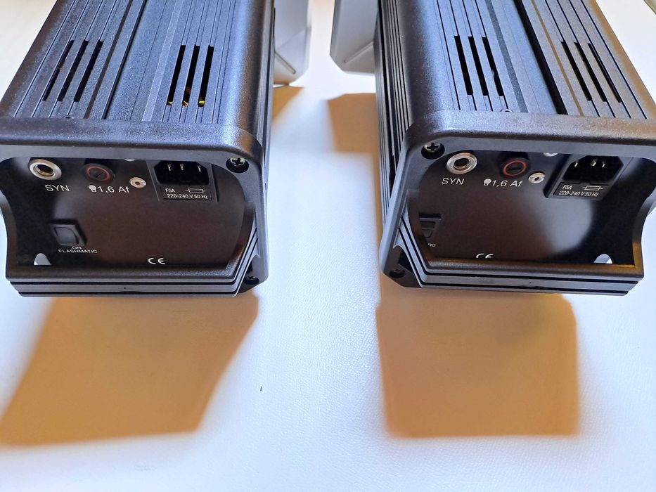 2 x lampa studyjna HENSEL EXPERT C 250