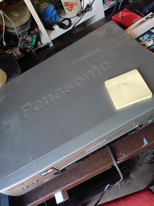 Magnetowid Panasonic sprawny