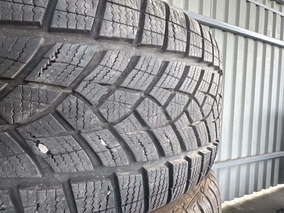 Шини 225/55 R19  Goodyear Ultragrip Зима.Склад.Шиномотаж