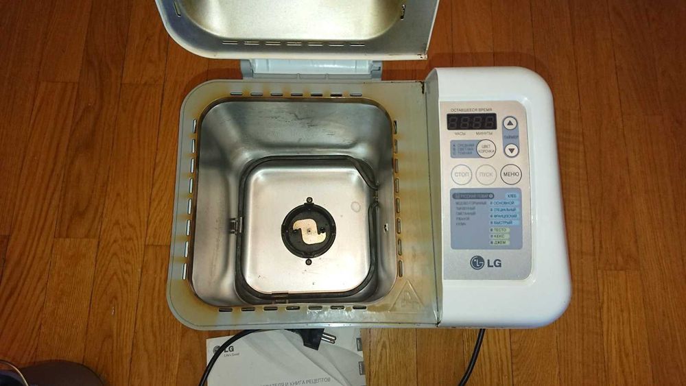 Хлебопечь LG HB-1051CJ