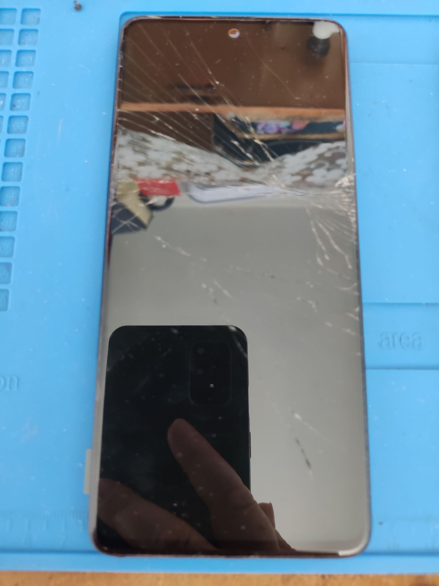 Різні деталі ксиаоми note 9 pro iphone 7+ разборка