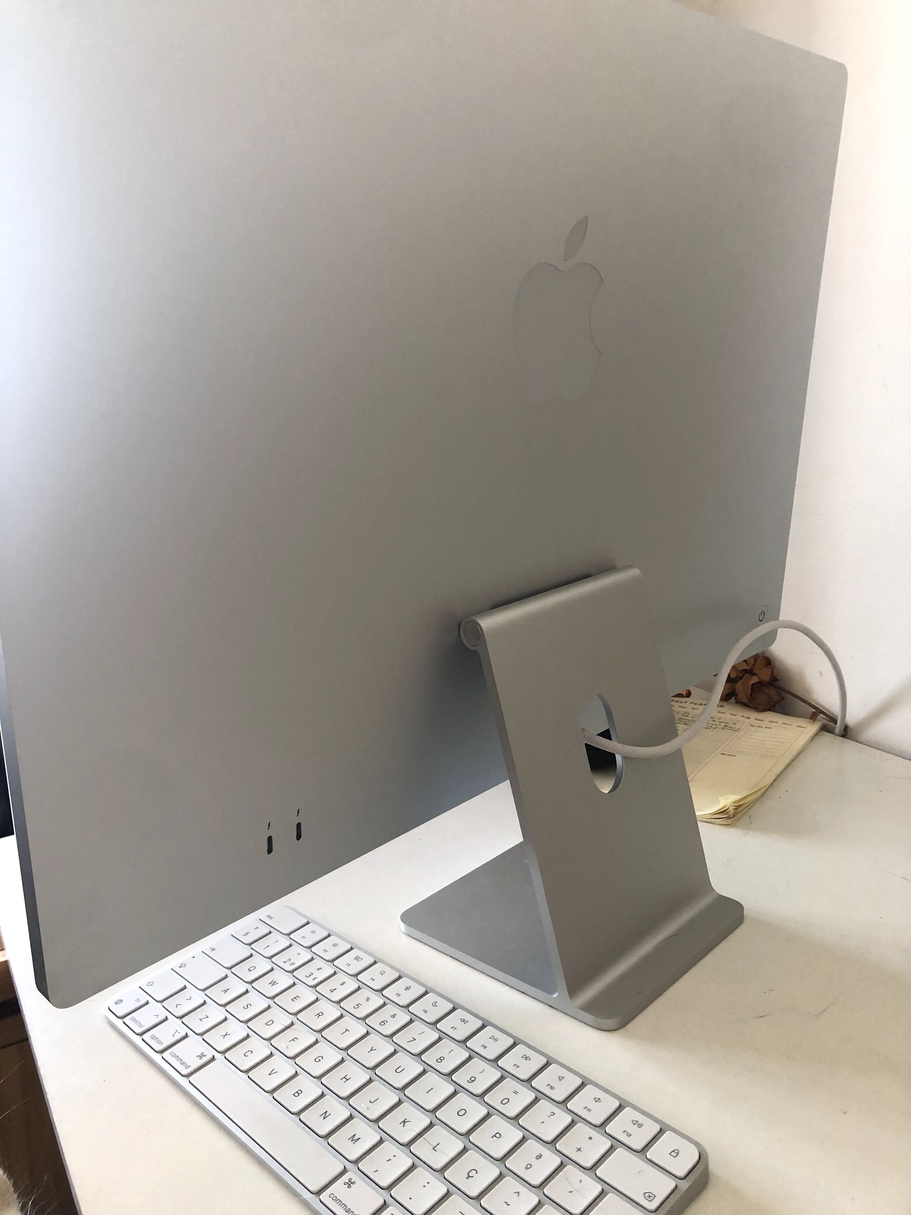 IMac Prateado, M3, 8G, 512G SSD, 24' (2023)
