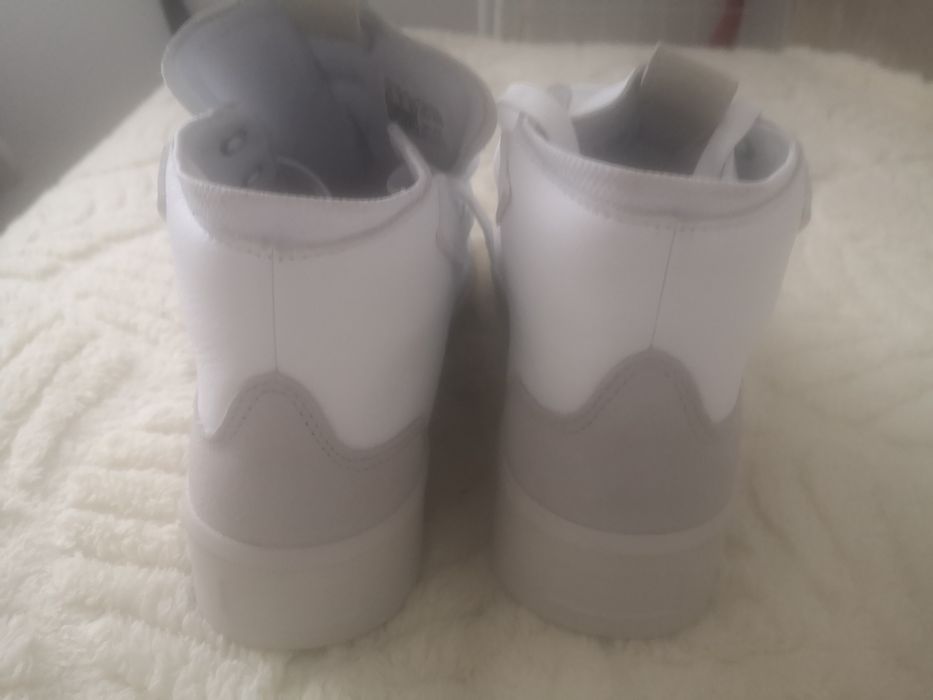 Buty sportowe męskie 42