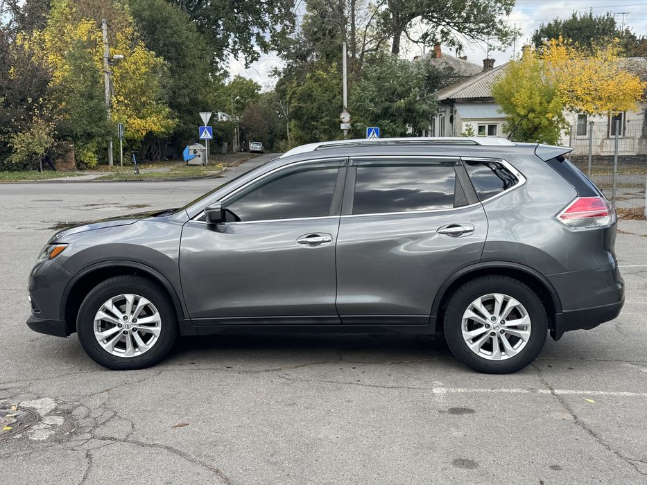 Ніссан Рог Nissan Rogue