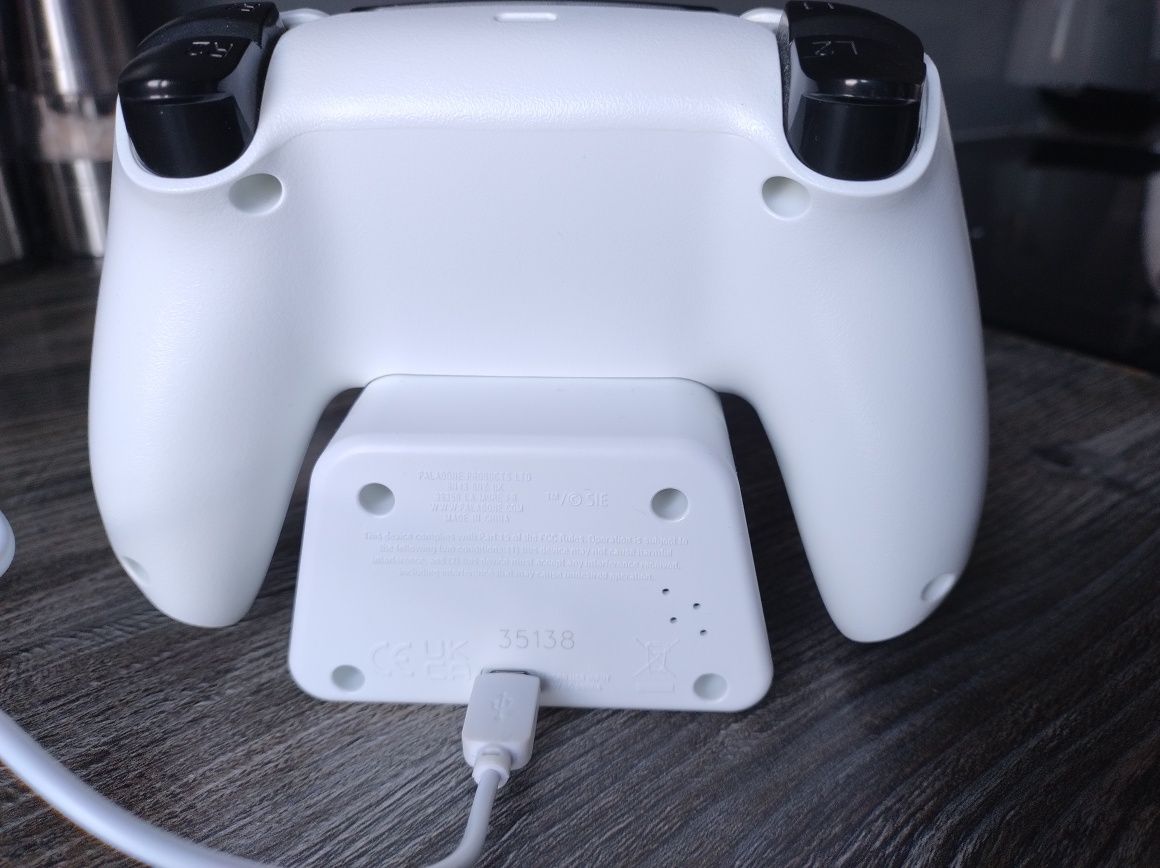 Budzik Pad, Kontroler PlayStadion 5