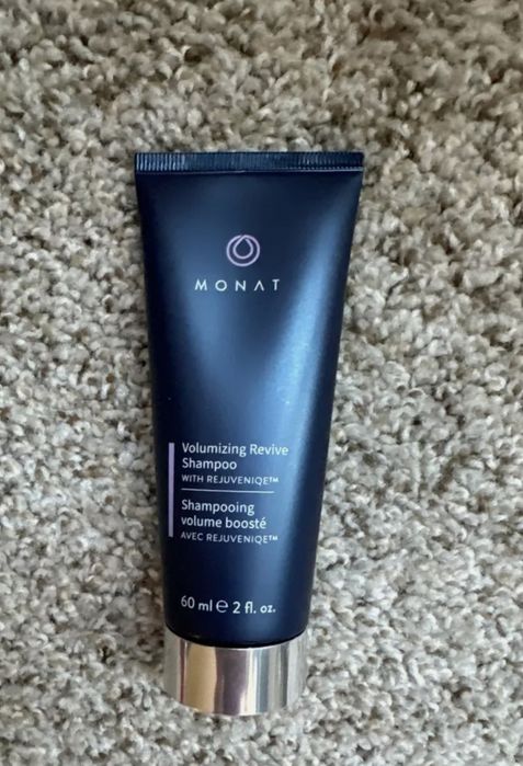 Revive szampon volume monat