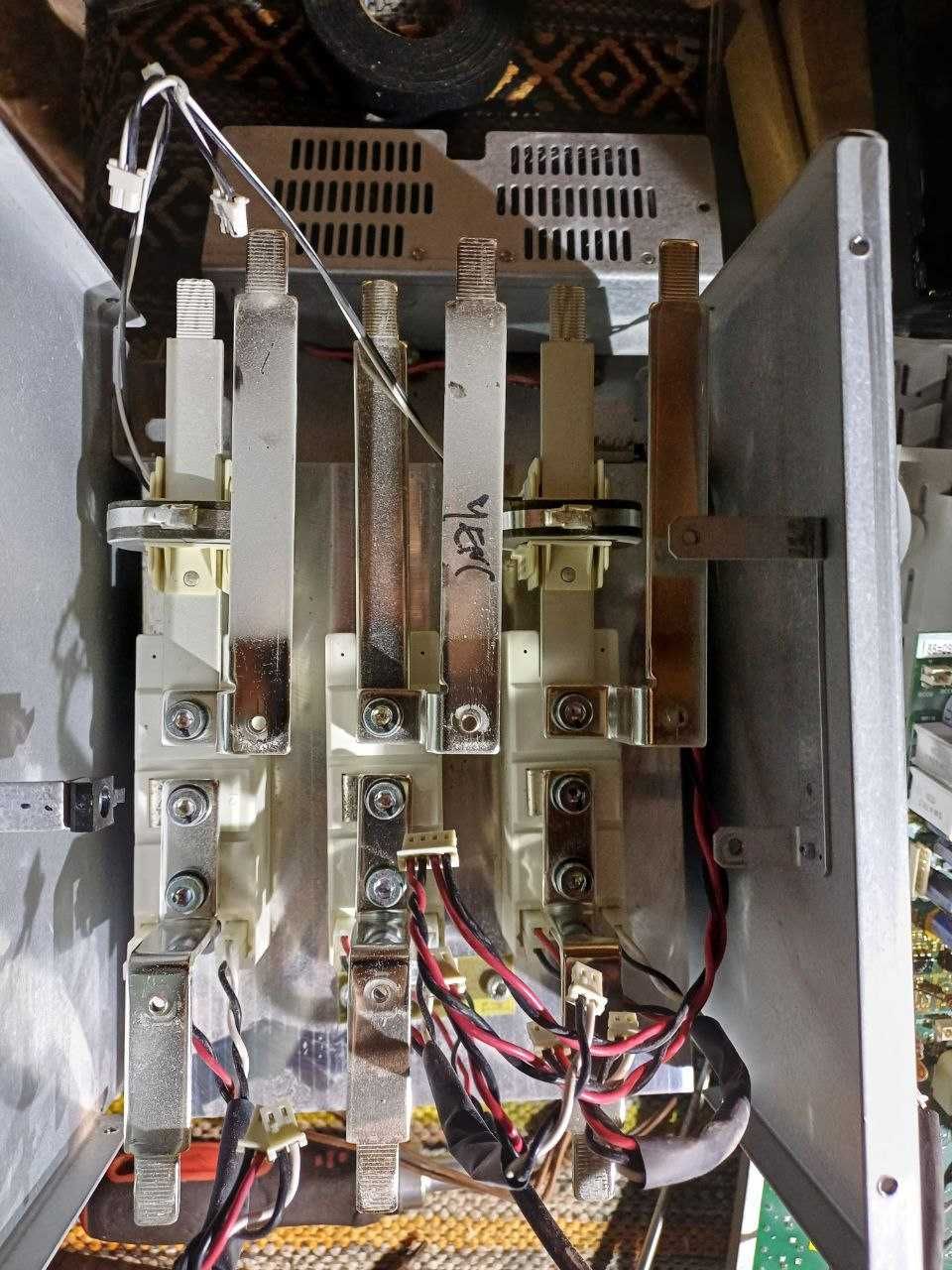 Schneider Electric ATS48C11Q(queda de tensão em carga alta)