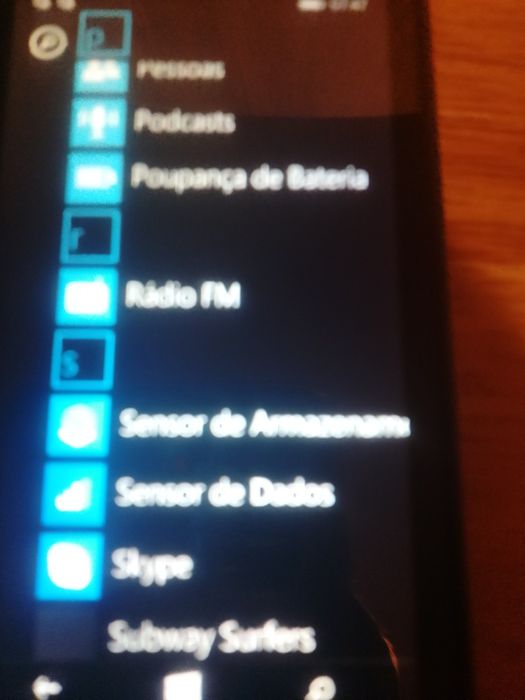 Nokia BL-5J antigo.