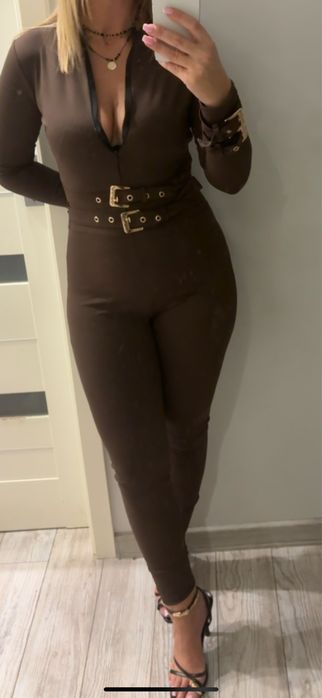 Czekoladowy kombinezon rozmiar M