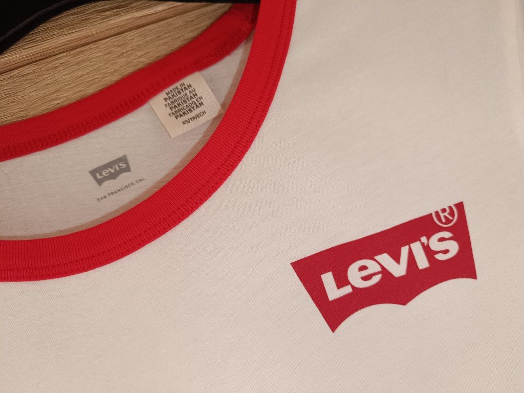 Levis -idealna koszulka  Damska-Nowa- XS-S