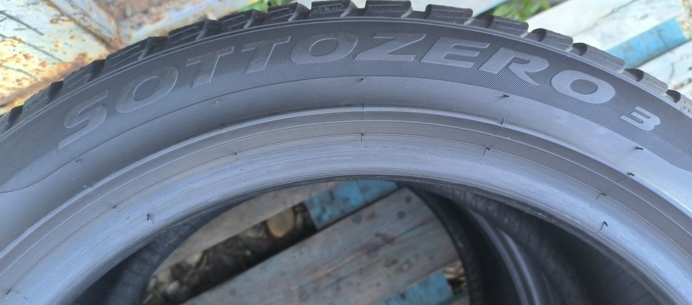 Резина 275.40.R18.Ціна вказана за 1 шт.
