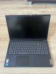 Sprzedam laptop Lenovo V15 G2 ITL