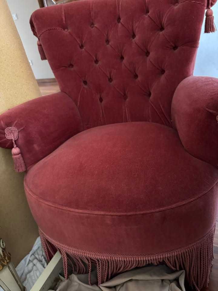 Sofá Quarto cadeirão antigo