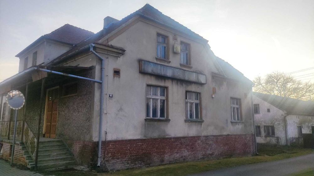 Sprzedam dom 300m2 do remontu