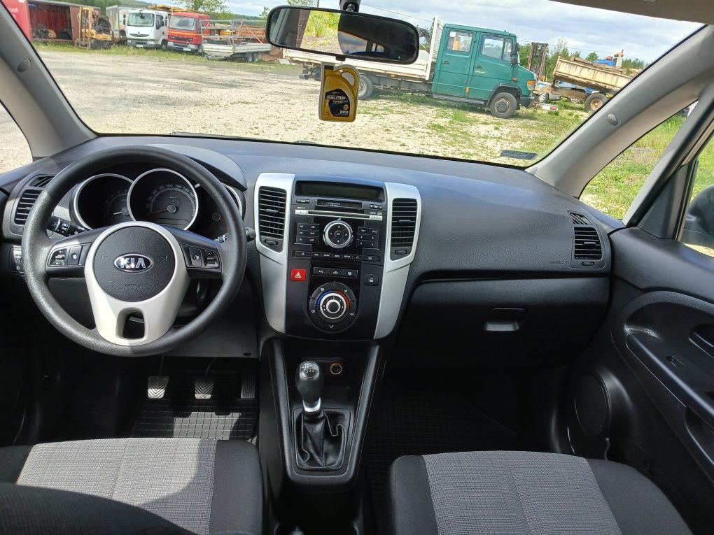 Sprzedam Kia Venga z 2011r.1.4.Disel.90km.Salon POLSKA.