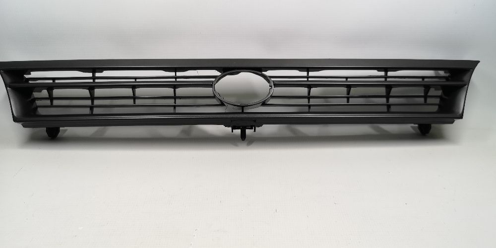 Grill atrapa przód przednia Toyota Corolla VII E100 NOWA 92-97
