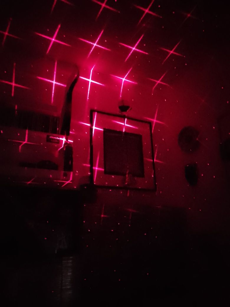 Laser lampa LED elektryczna