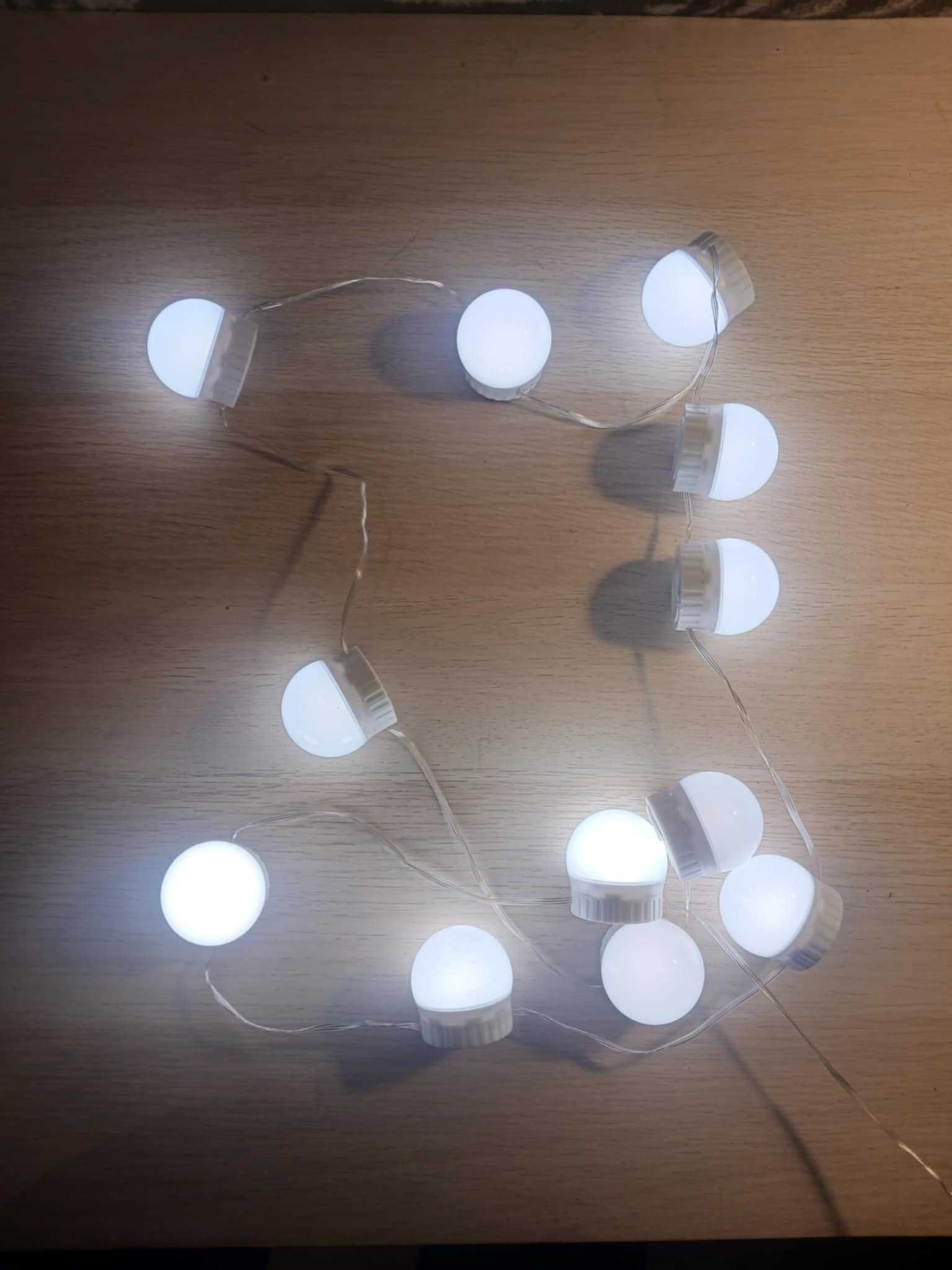 lampki na toaletkę