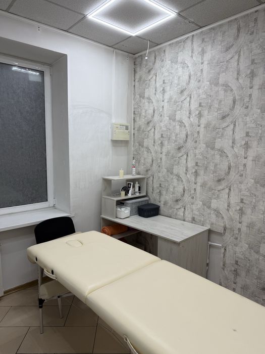 Кабинет бровіста, лешмейкер, майстра депіляціі, манікюра