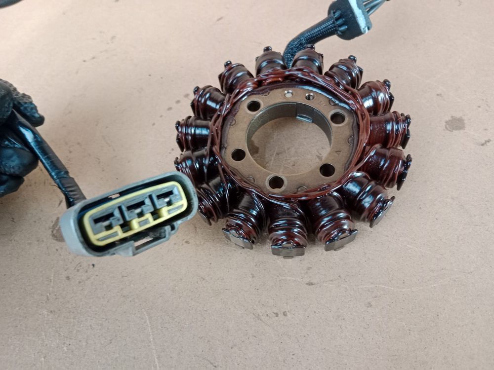 Bmw S1000r S1000rr S1000xr Alternator Prądnica Generator Stator 10-19