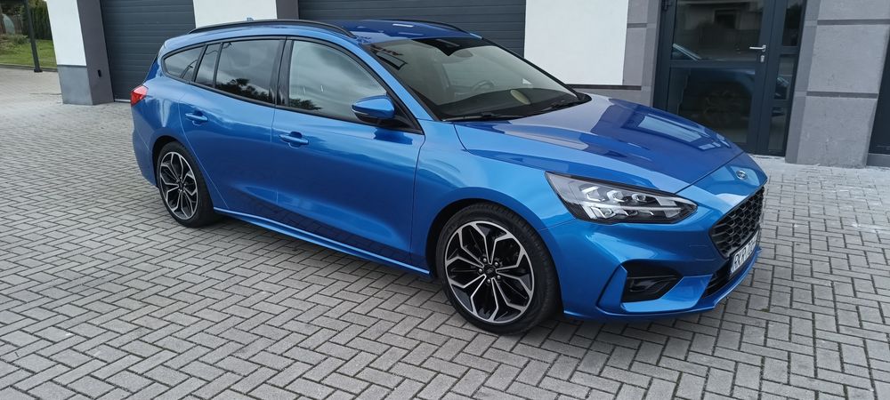 Sprzedam ślicznego Forda Focusa ST Line Business 1.5 diesel jak nowy