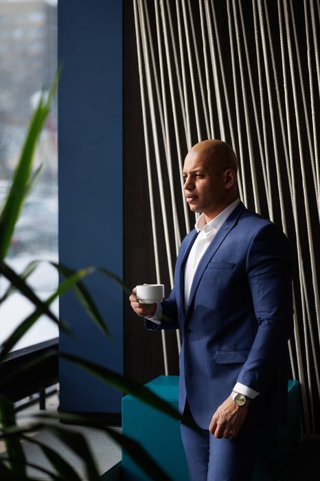 Чоловічі комюми ( оренда) прокат.Салон Laura-style