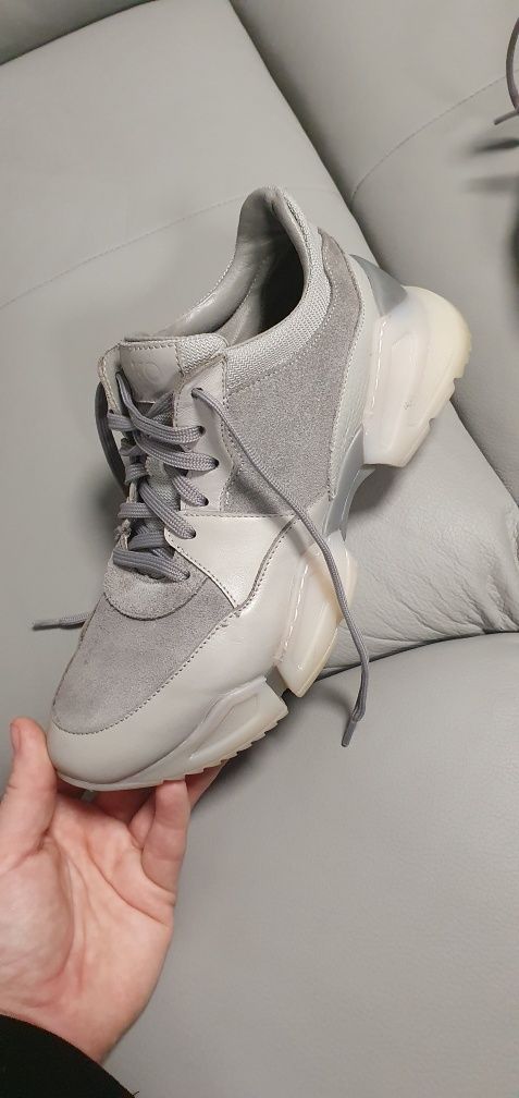 Buty ze skory Ryłko 36