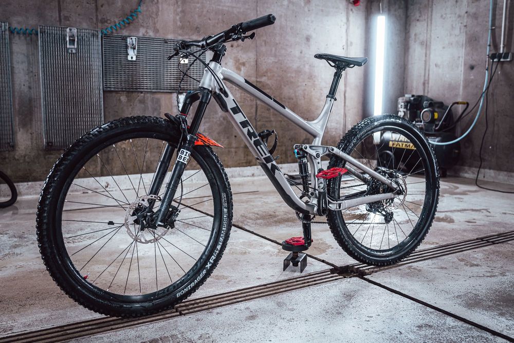 TREK Fuel EX 7 29 (2019) rama XL koła 29 cali