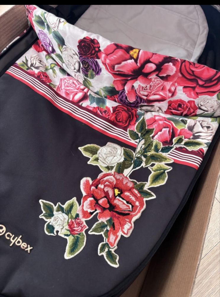 Gondola Cybex Priam spring blossom 4.0