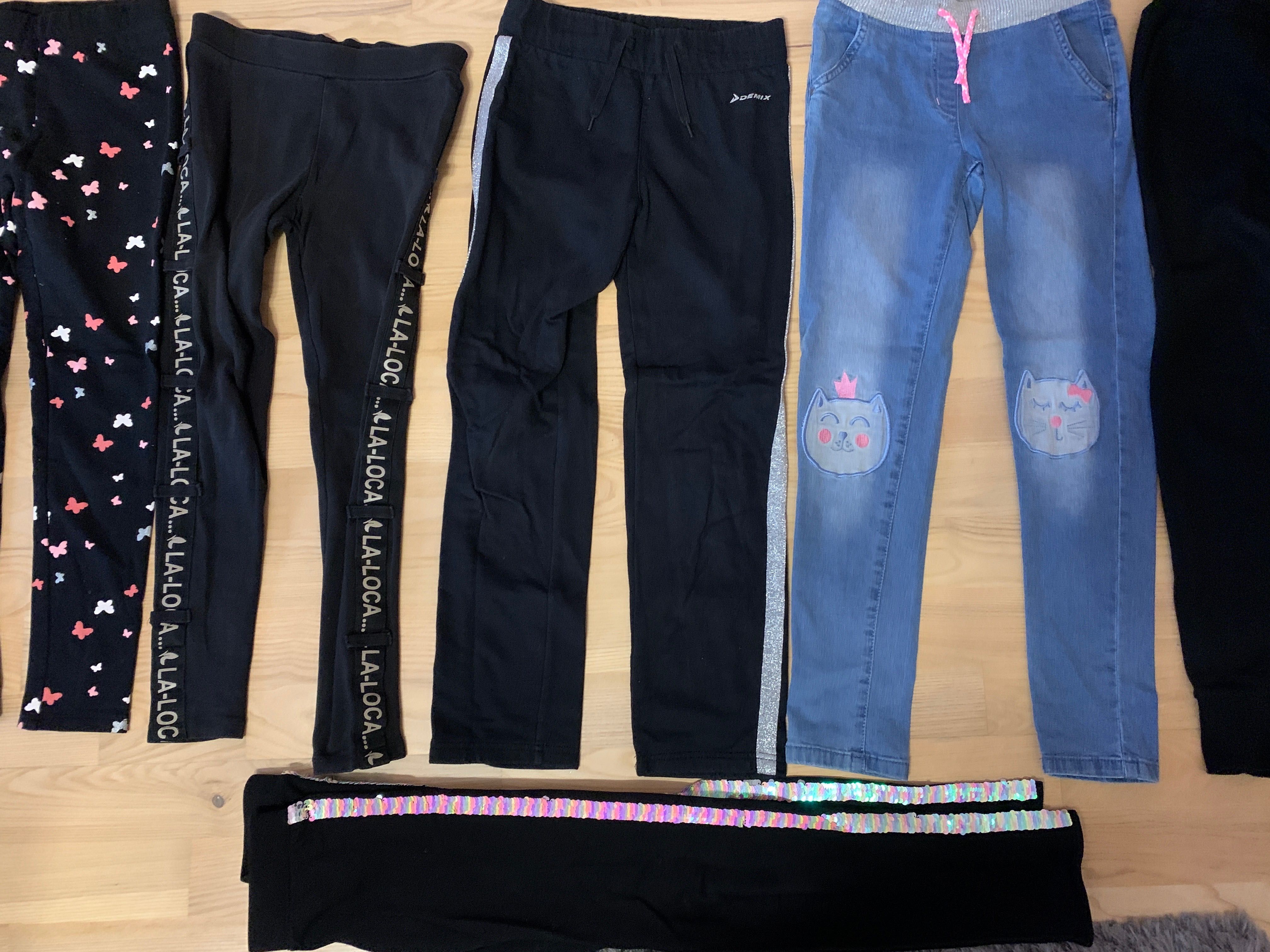 Spodnie dresowe, leginsy, dżinsy, dres  - rozmiar 134