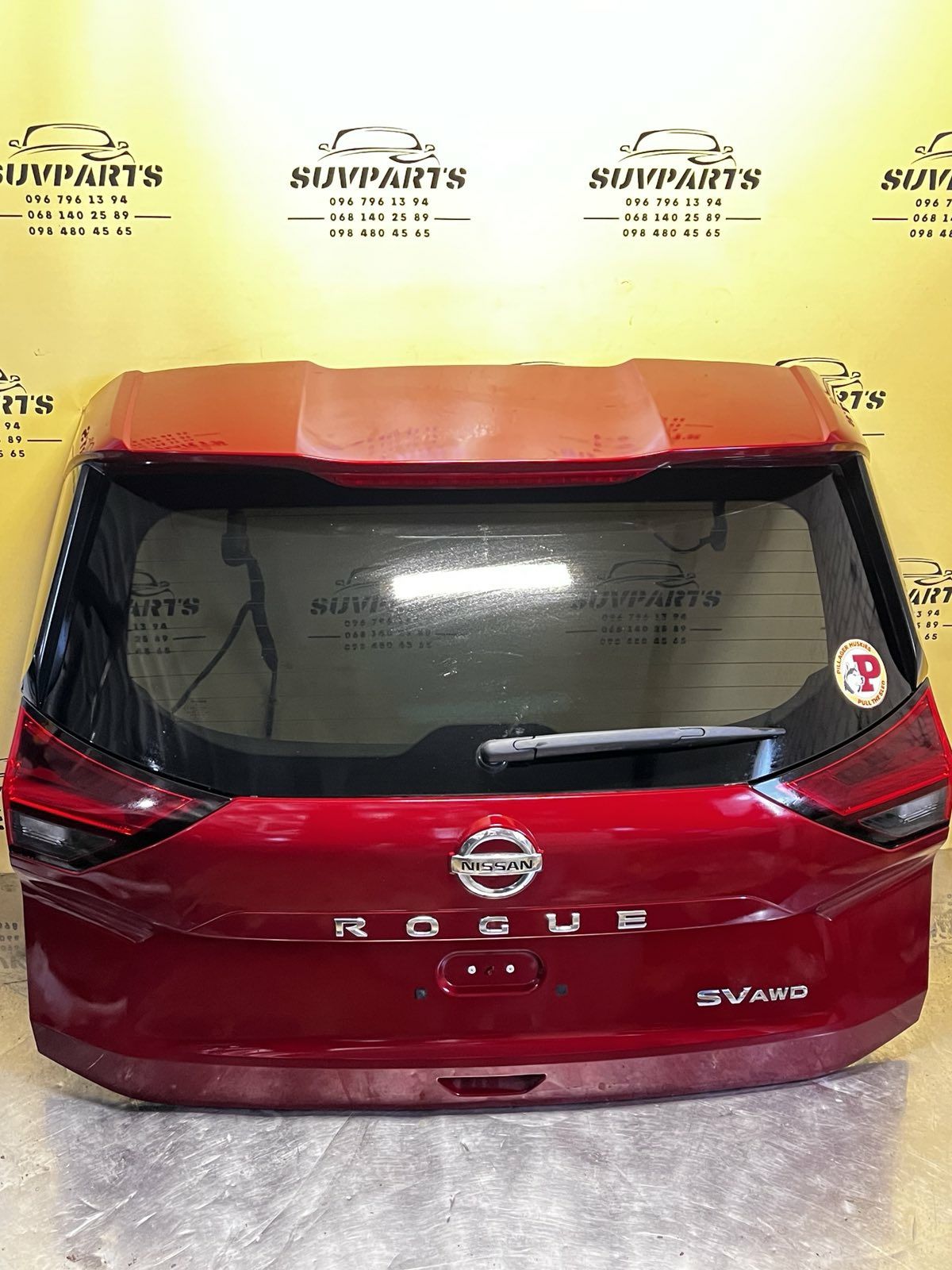 Ляда Кришка багажника механічна Ніссан Рог Т33 Nissan Rogue  X-trail 4