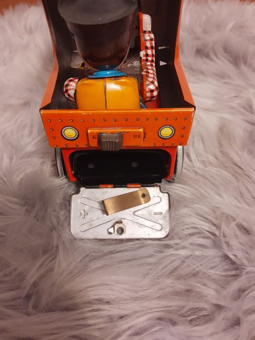 Lokomotywa blaszana PRL-Csengos Mozdony