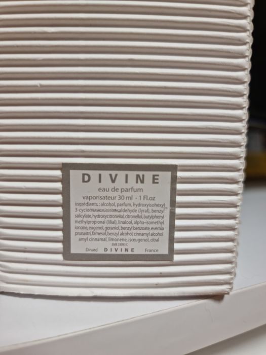 Divine eau de parfum