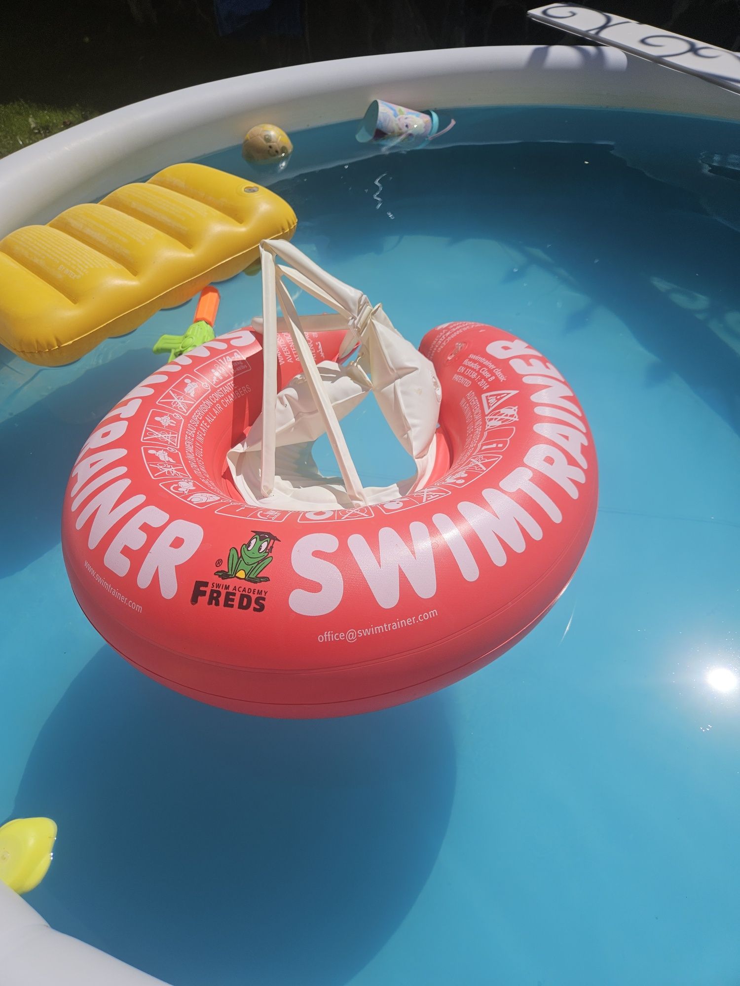 Круг дитячий swimtrainer 6-18кг