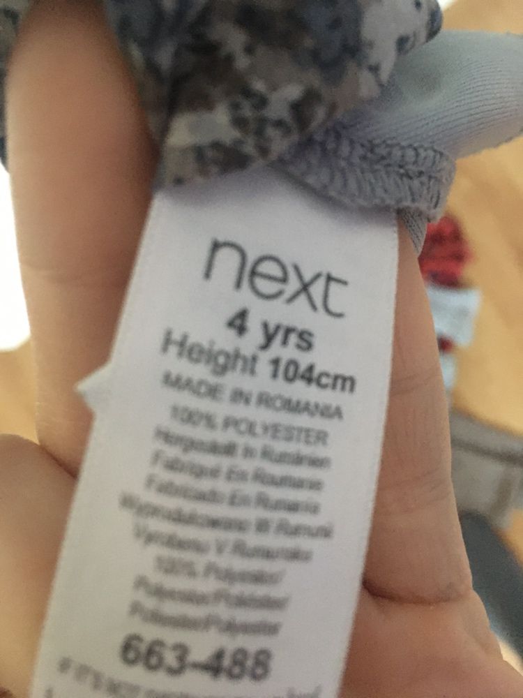 Sukienka kwiaty next rozm. 104