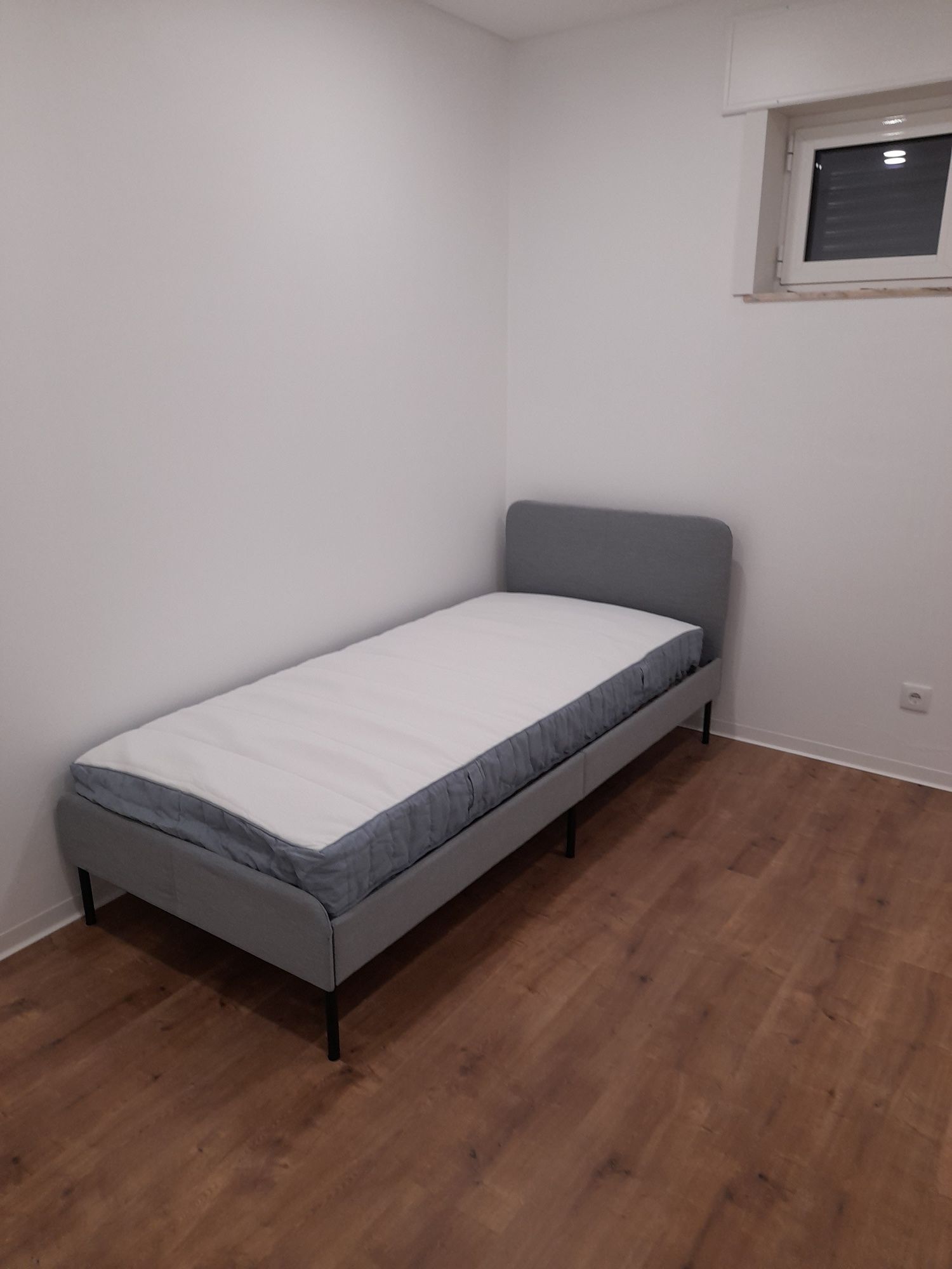 Cama de solteiro