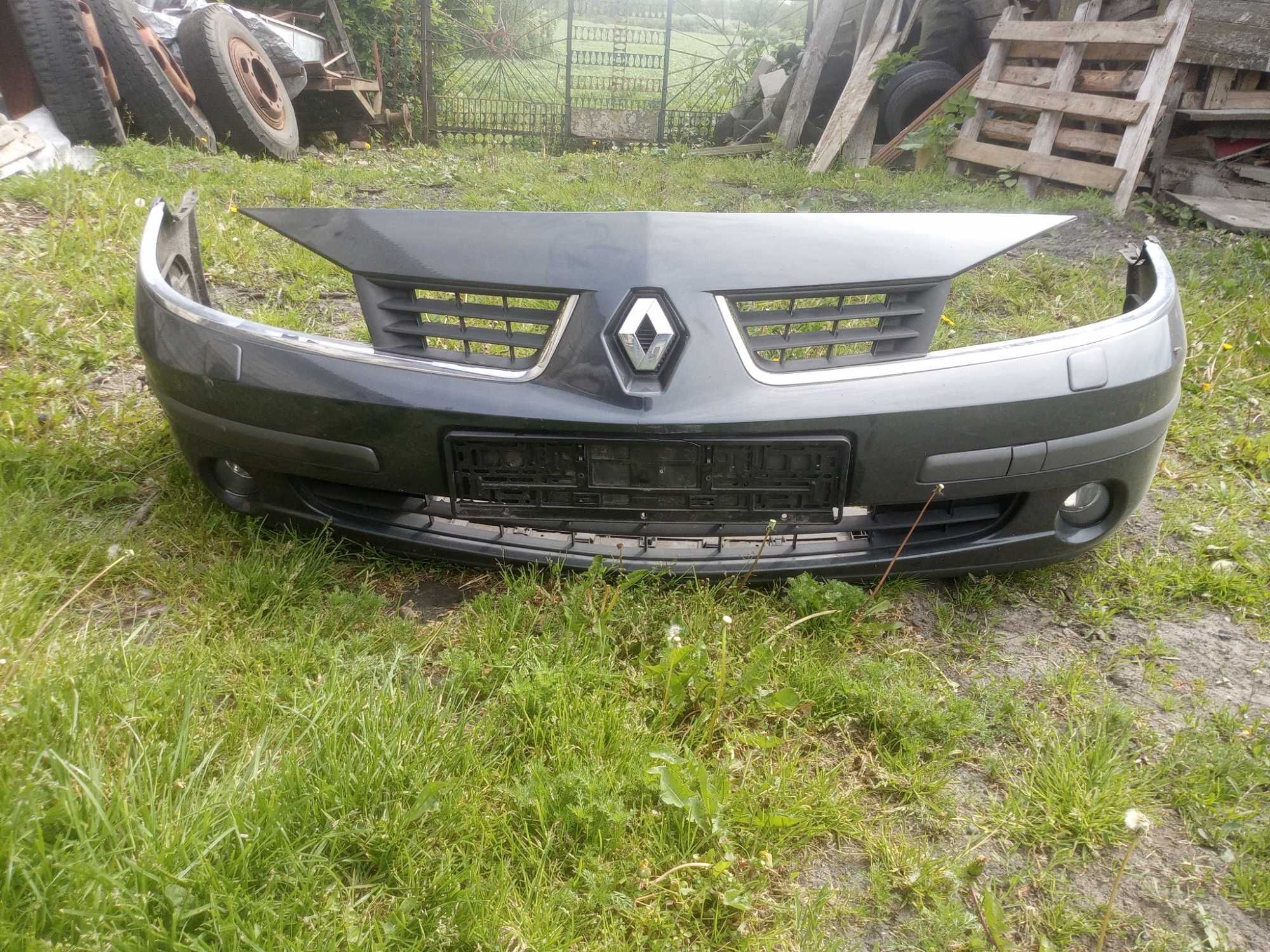 Zderzak Przód Renault Laguna  po Lifcie