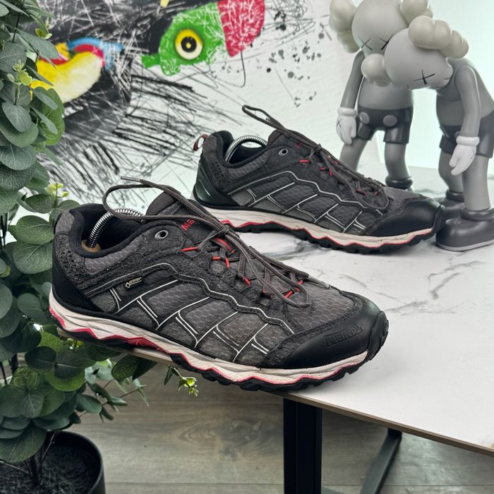 Кросівки Meindl Prisma Gore Tex 44 розмір E557