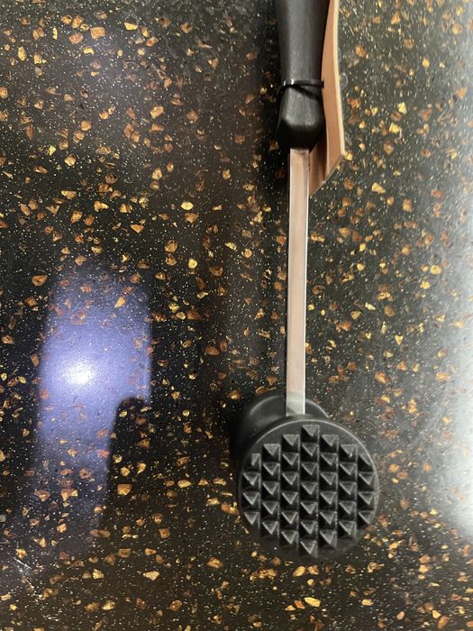 Молоток для м’яса Fiskars