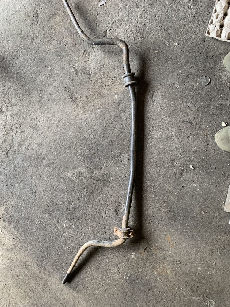 Stabilizator mercedes w124 r6 6 cylindorwy