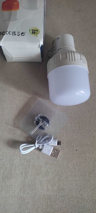 Led лампа на аккумуляторе