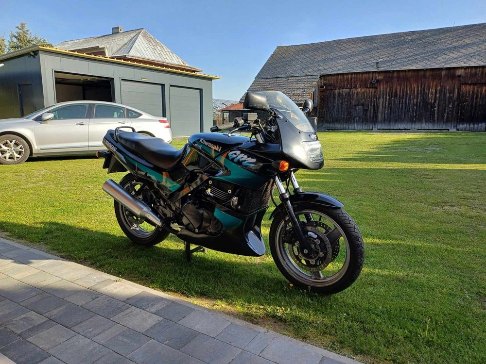 Kawasaki GPZ 500S