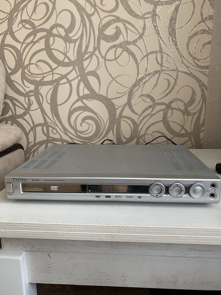 Продам DVD Elenberg HT-410