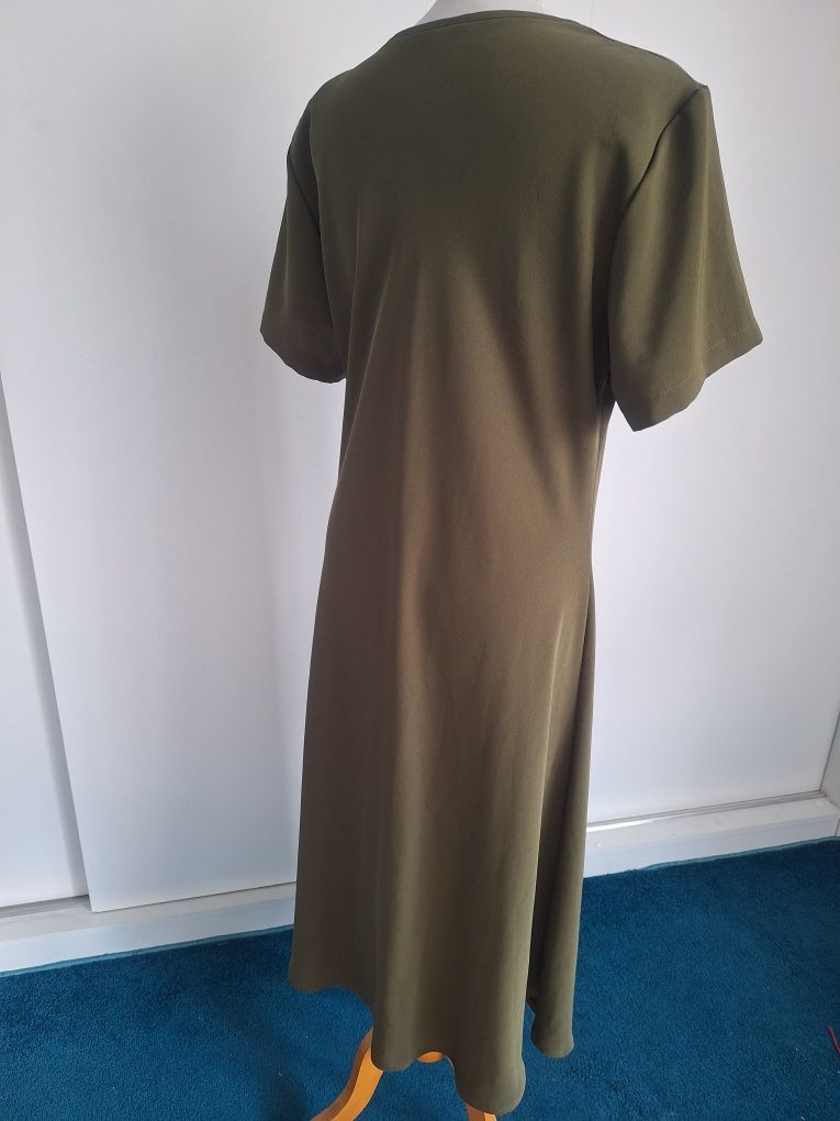 Duza sukienka khaki 5xl