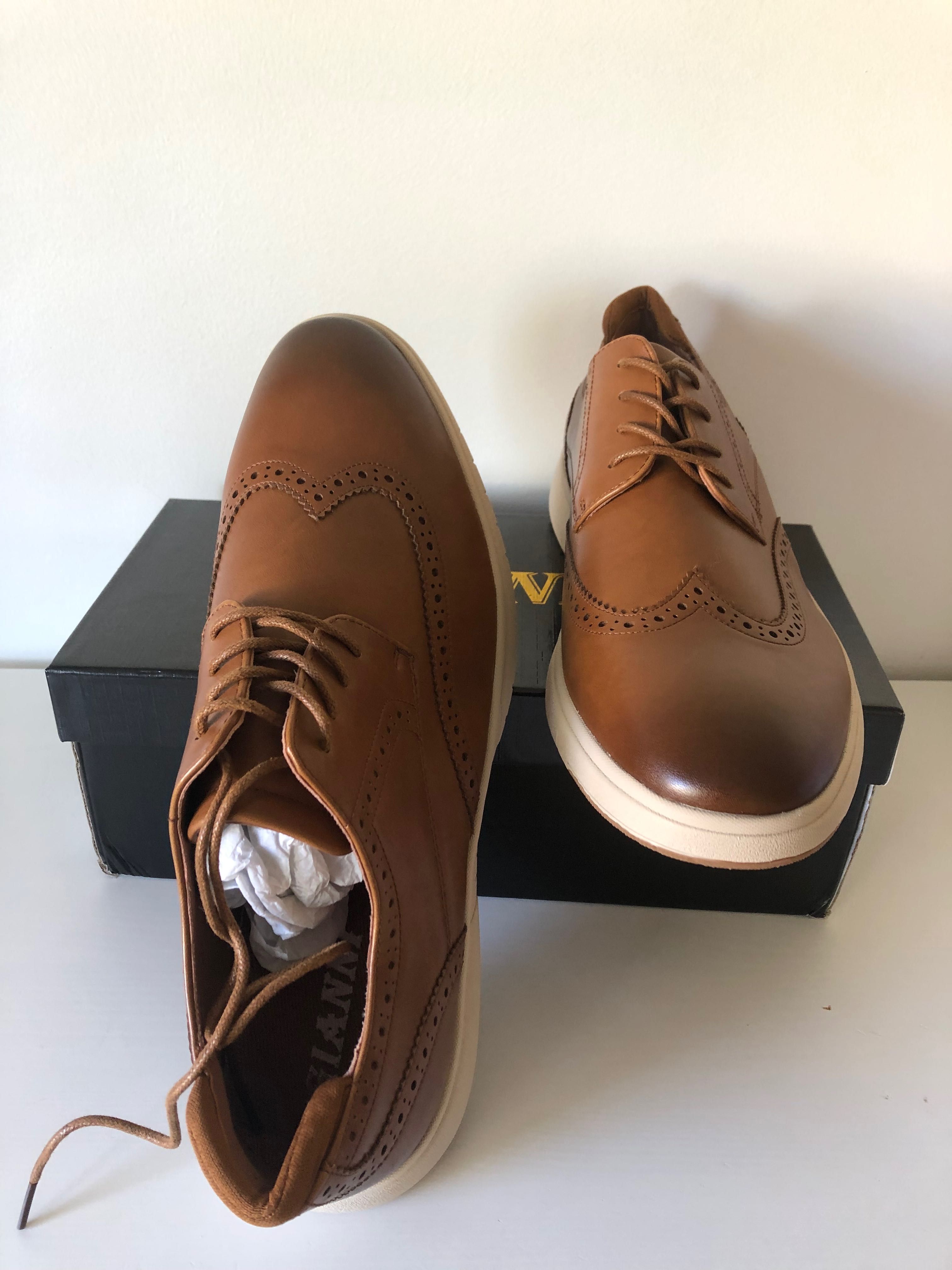 Sapatos castanhos 44