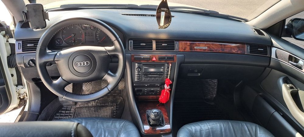 Продам  Ауди а6с5 1.8 т