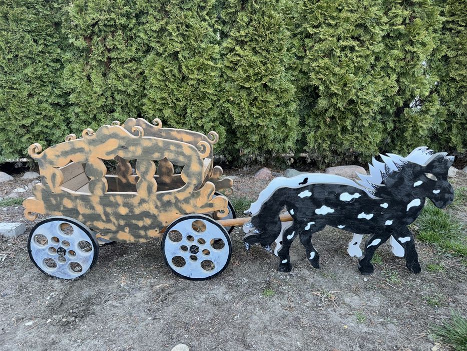 Karoca z dwoma końmi