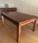 Mesa de jantar ou conferências em cerejeira