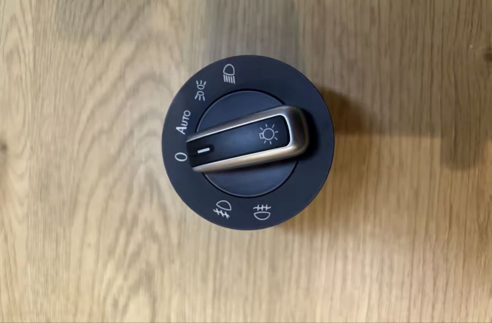 Перемикач Фар Golf Jetta MK5 MK6 GTI Passat B6 B7 CC Touran Tiguan