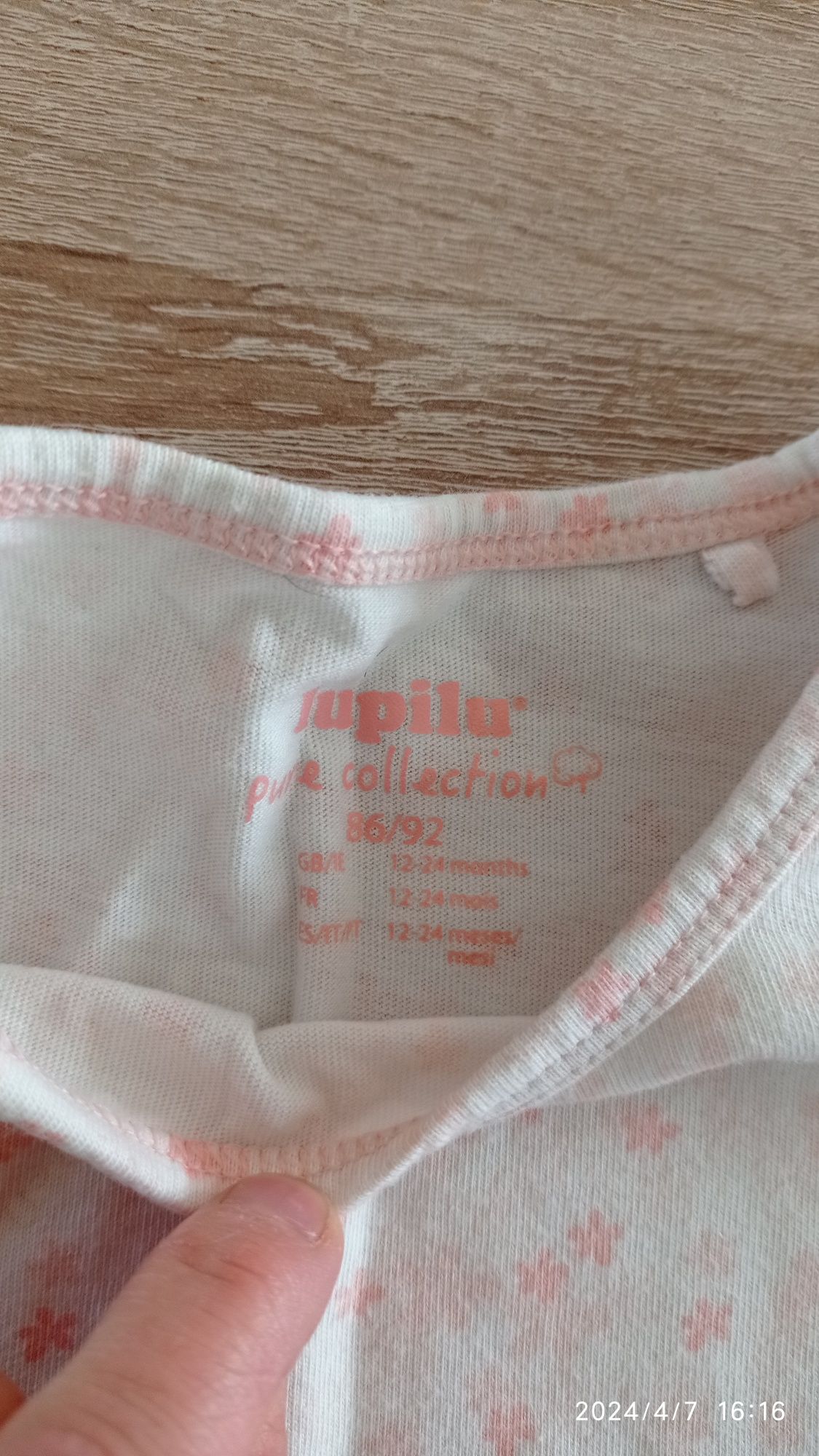 2 sukienki dla dziewczynki r 86